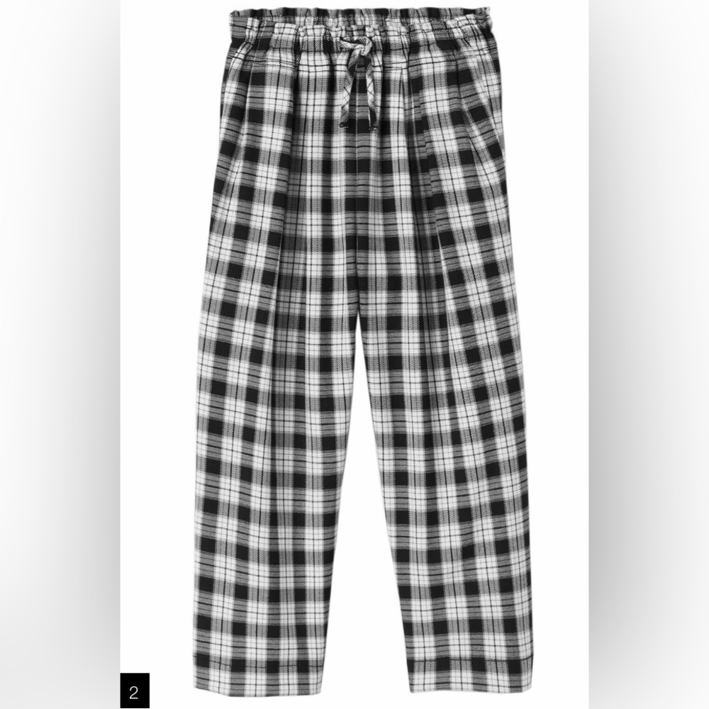 ZARA Black and White Plaid Pants Bloggers favorite